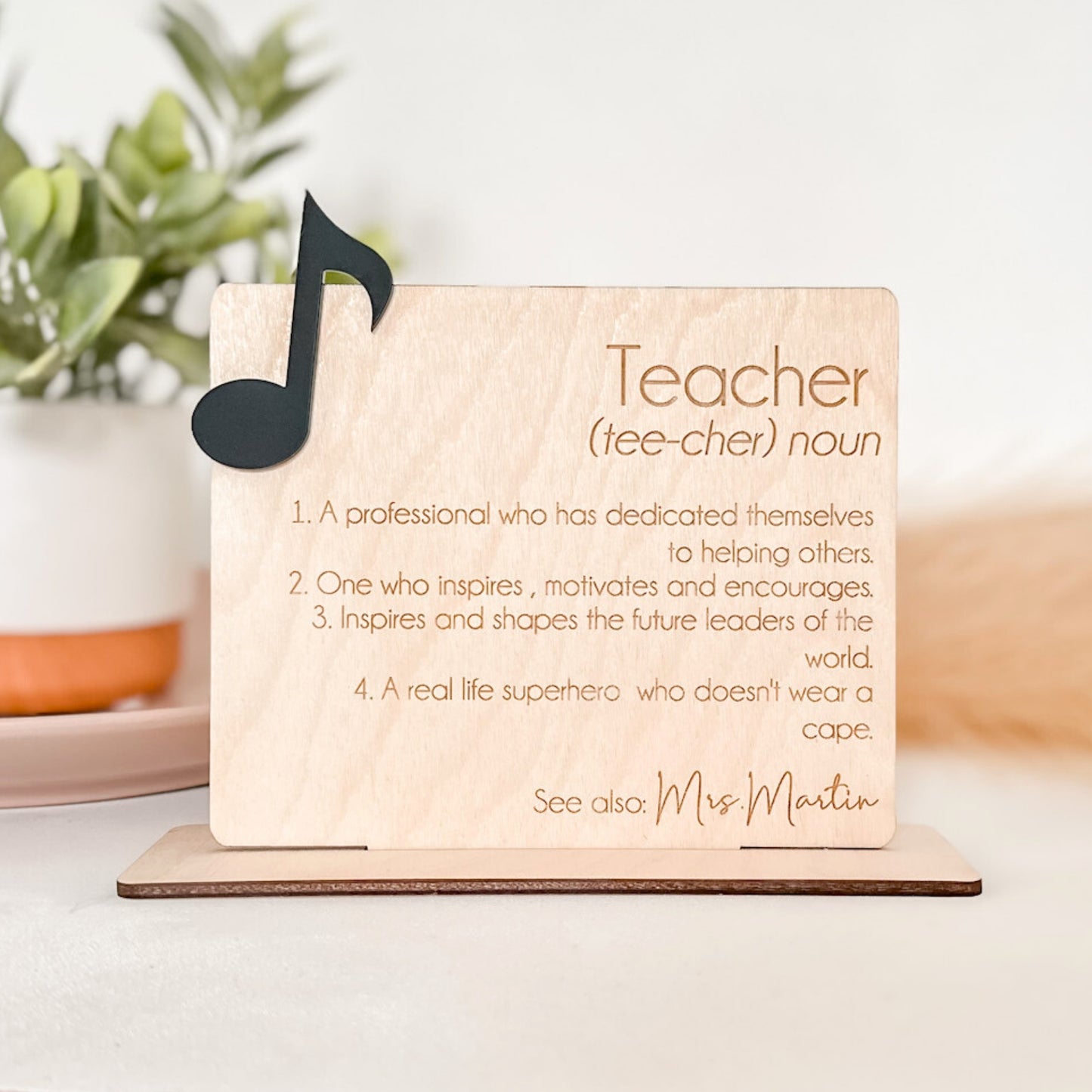 Educator Gift of Plaque that defines a Great Teacher