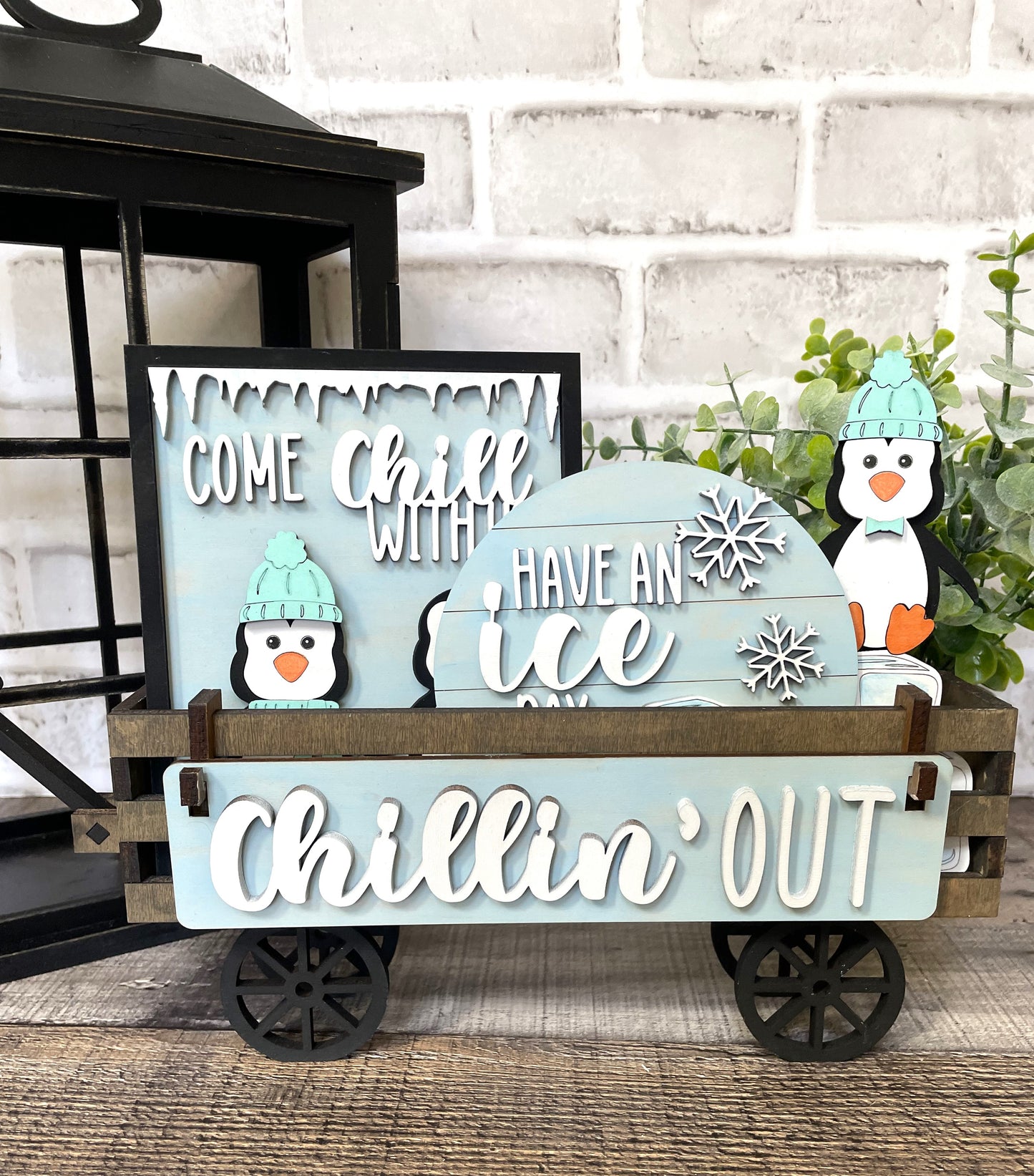 Penguins Chillin' Out Interchangeable Set