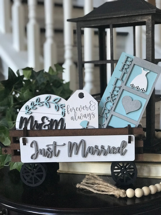 Just Married Interchangeable Set