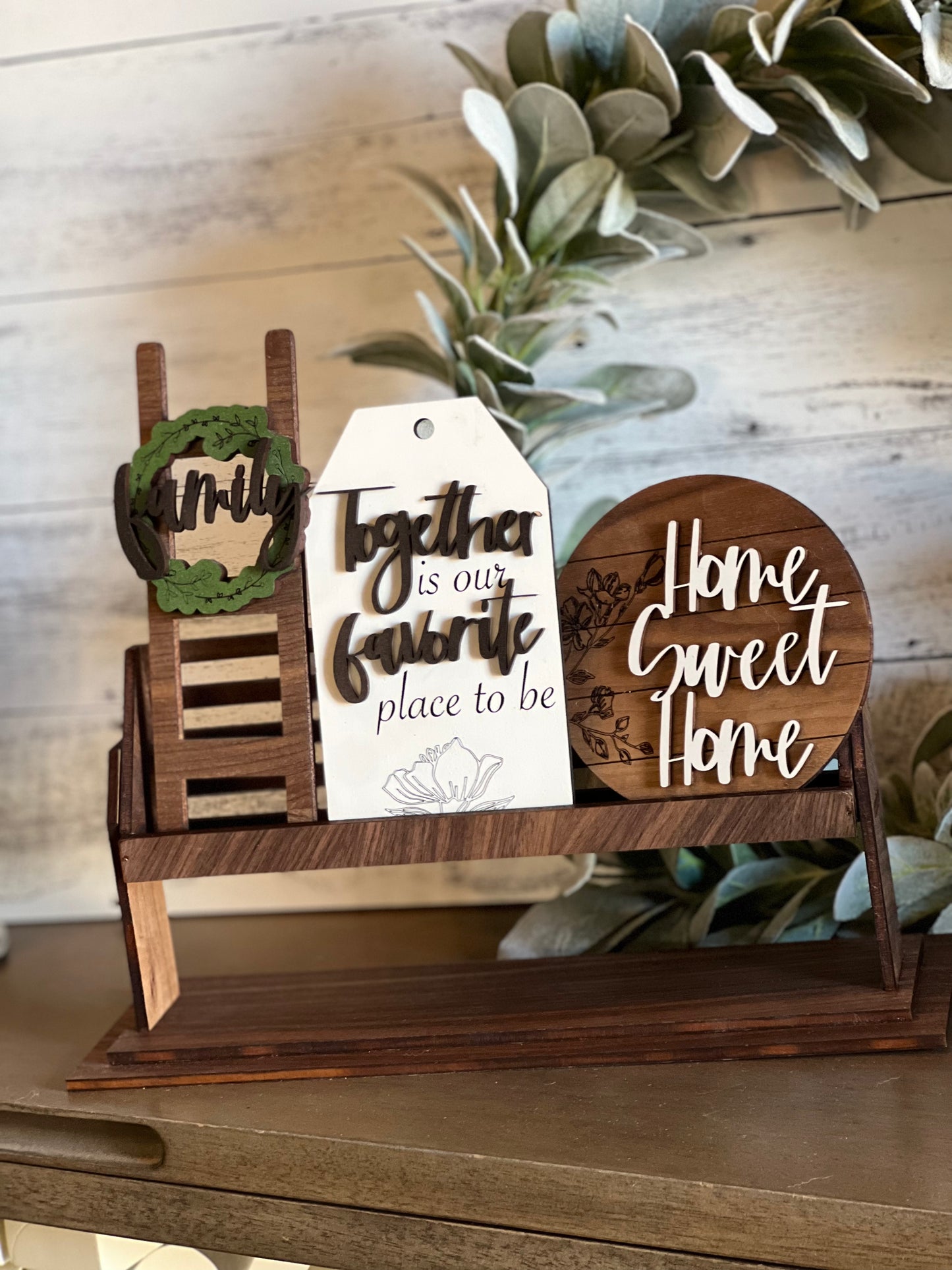 2 - Bench Display